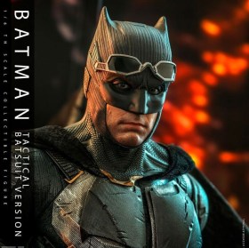 Batman (Tactical Batsuit Version) Zack Snyder`s Justice League 1/6 Action Figure by Hot Toys